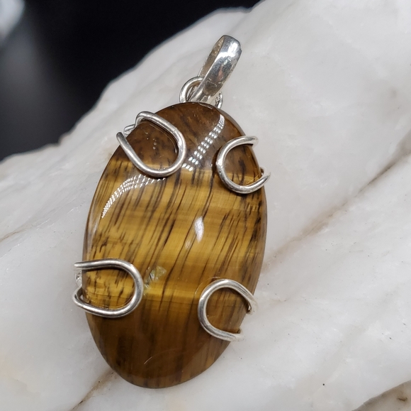 Natural Tiger Eye Stone Silver Pendant - Picture 3 of 7